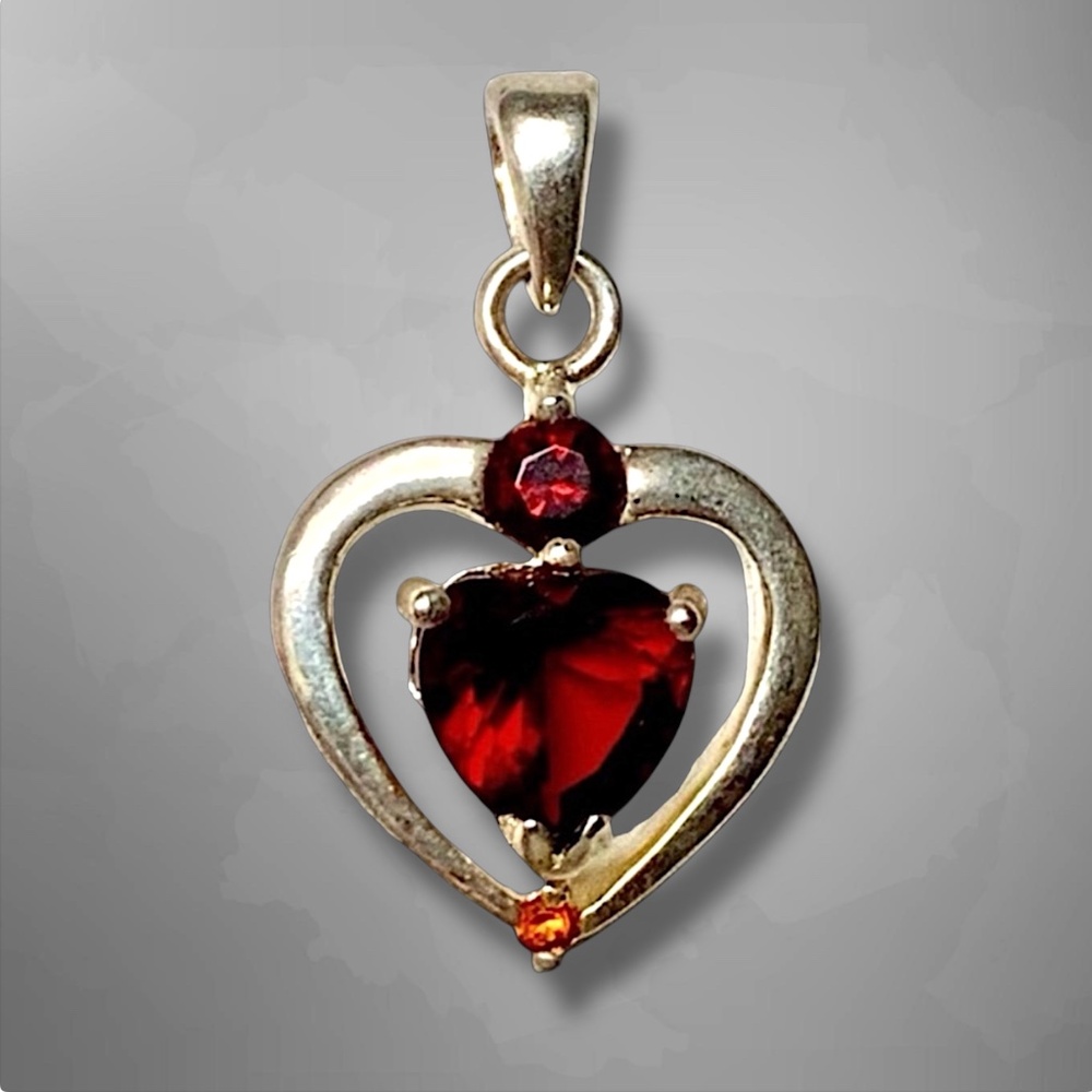 925 sterling silver pendant